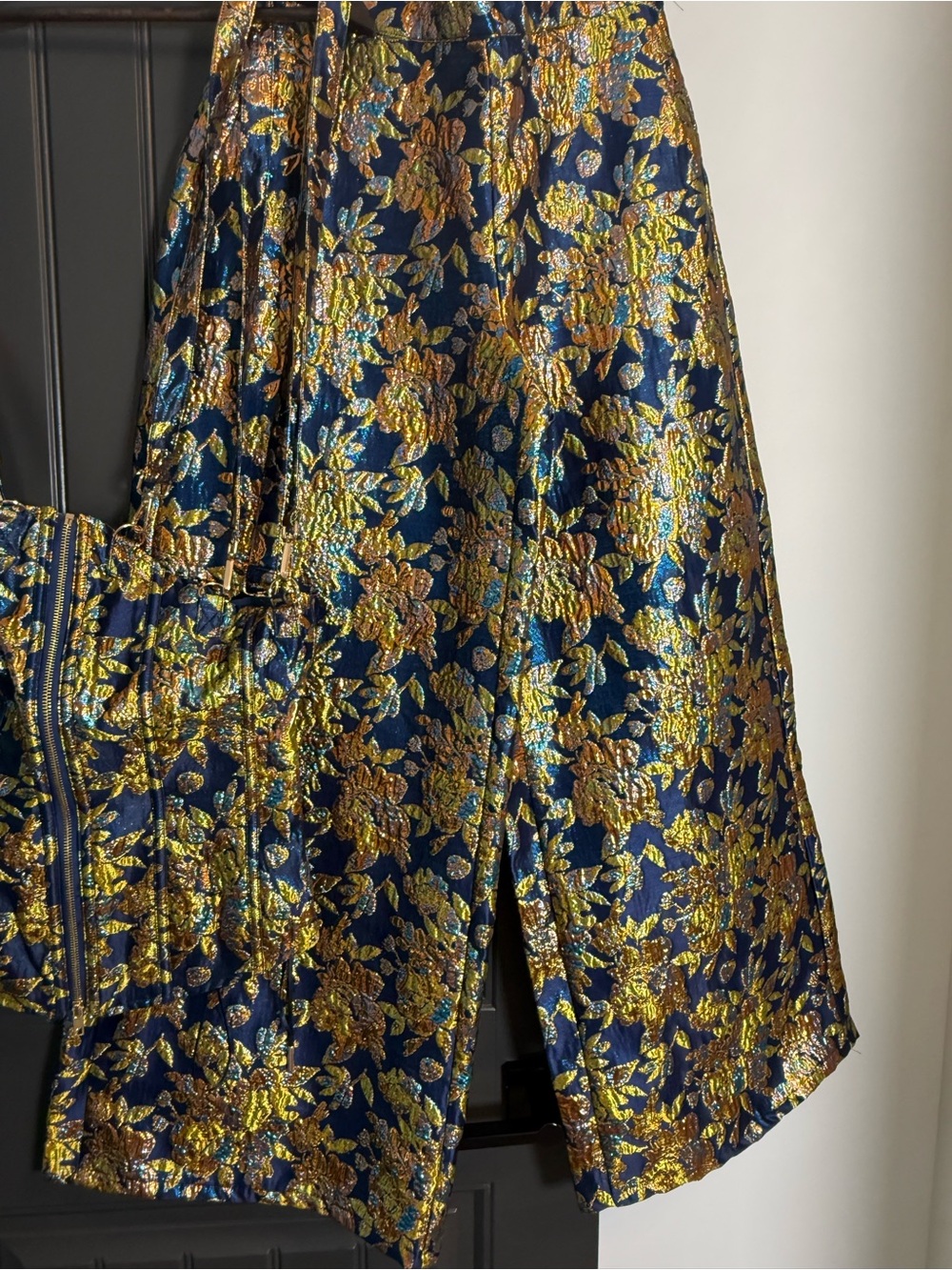AKIRA Navy Brocade Corset Top and Pants Set - Picture 11 of 13